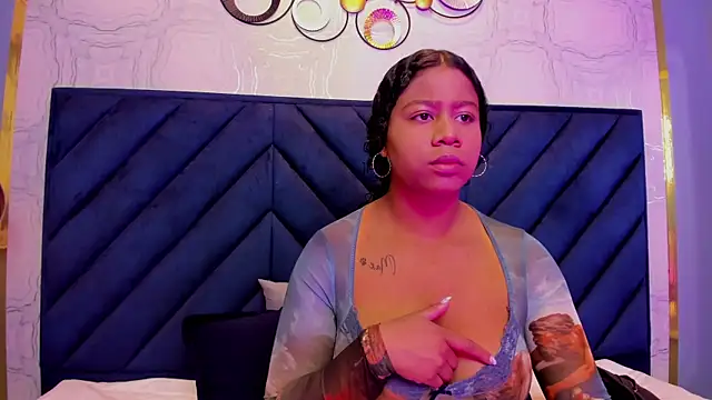 Sofi Fox  online show from January 10, 2026, 7:09 pm