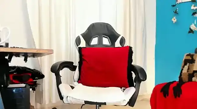 Bethanyjhonson online show from December 10, 2024, 5:44 pm