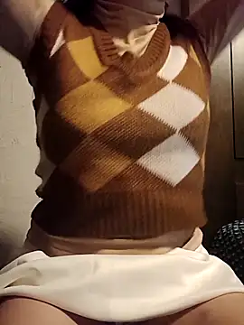 KITTEN-10 online show from November 14, 2025, 3:43 am