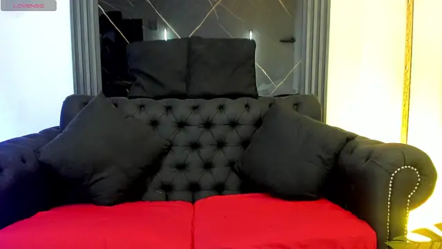 Snapshot of VickyJohnson1 chatting on July 8, 2026, 8:42 pm VickyJohnson1 online show from July 8, 2026, 8:42 pm