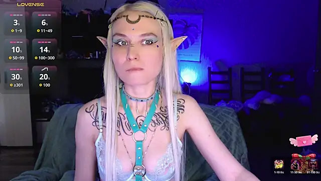 mischellemeow13 online show from May 7, 2026, 3:59 pm