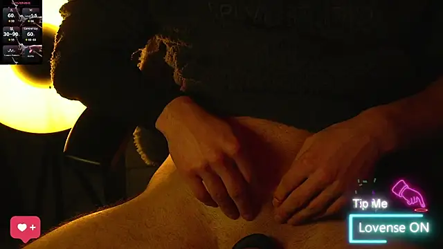 coupleofficial online show from March 23, 2026, 10:31 pm