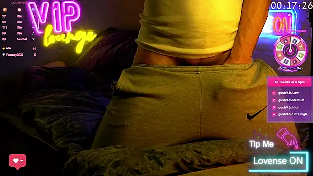 coupleofficial online show from March 11, 2025, 12:11 am