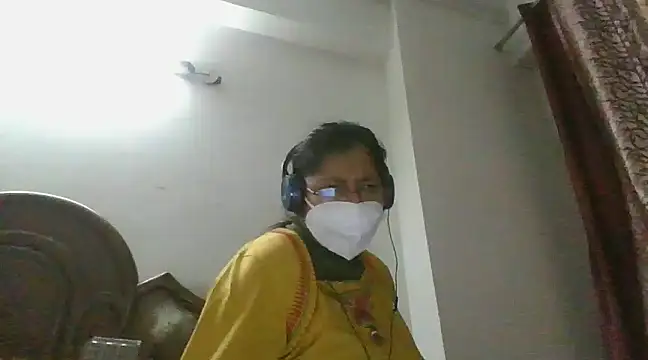 cutiecatty21 online show from December 11, 2024, 4:42 pm