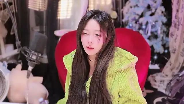 Missy Nana21 online show from November 21, 2025, 4:17 pm