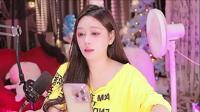 Missy Nana21 online show from September 16, 2025, 3:24 pm