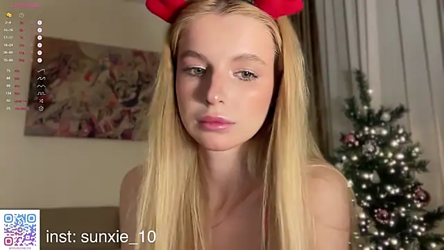 Sunshine Diana online show from December 17, 2025, 9:20 pm