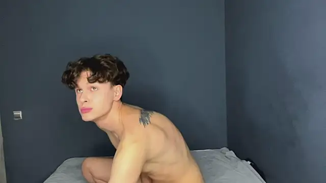 alyx garden online show from December 17, 2024, 9:39 am