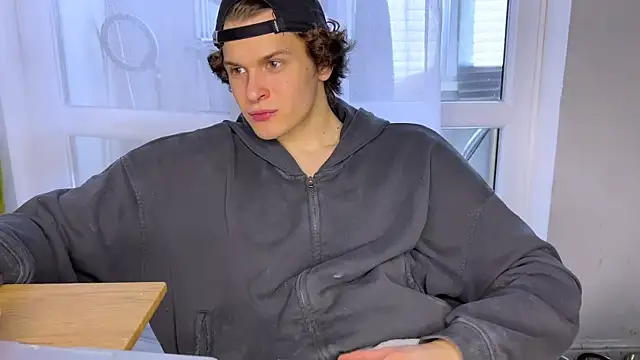 alyx garden online show from April 18, 2026, 9:11 am