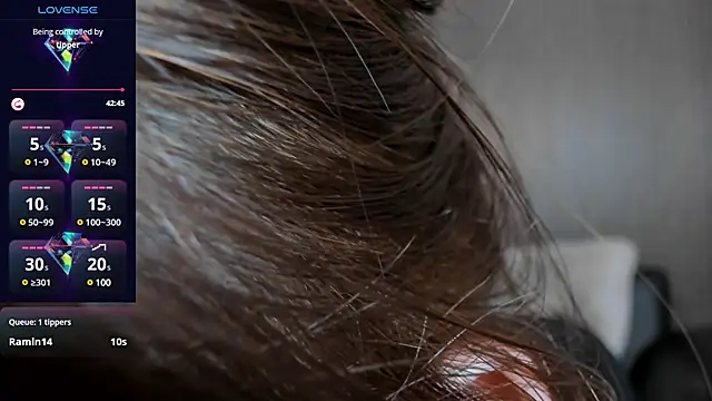 Laurent Williams online show from March 4, 2025, 11:54 pm