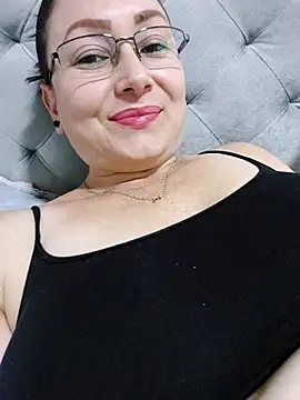 milly sanchez online show from June 2, 2026, 6:19 pm