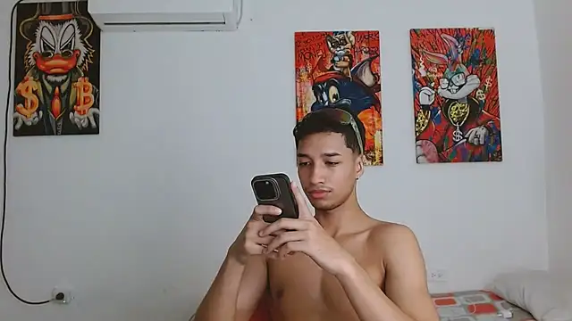 jose sexycumm online show from March 26, 2026, 4:05 pm