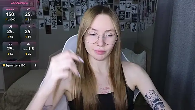 littlevildevil online show from February 24, 2026, 11:22 am