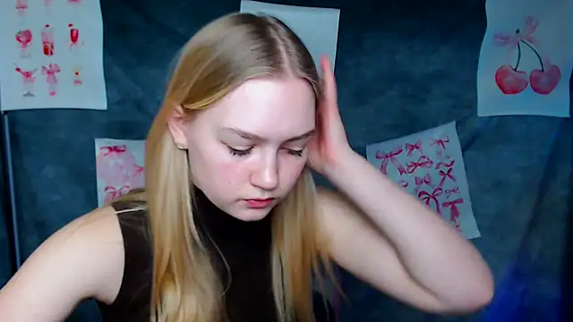 MademoiselleCl online show from February 24, 2026, 6:25 am