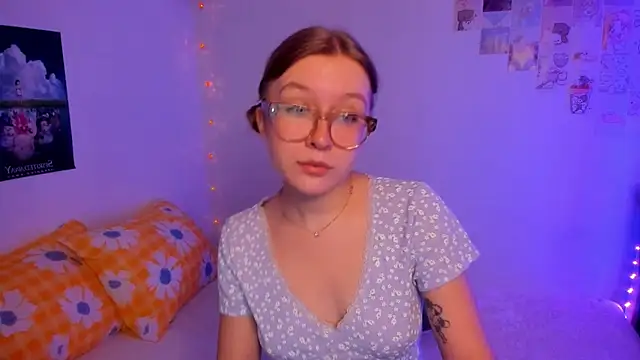 Snapshot of leazy_peazy chatting on November 16, 2025, 5:23 am leazy peazy online show from November 16, 2025, 5:23 am