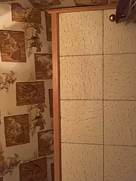 Tonybaloney1972 online show from October 24, 2025, 1:15 am