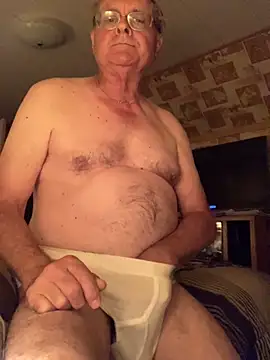 Tonybaloney1972 online show from October 8, 2025, 11:05 pm