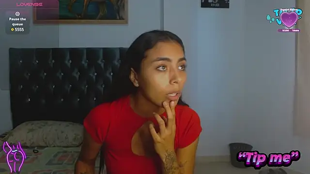 AntonellaAndNoah online show from December 5, 2024, 10:06 pm