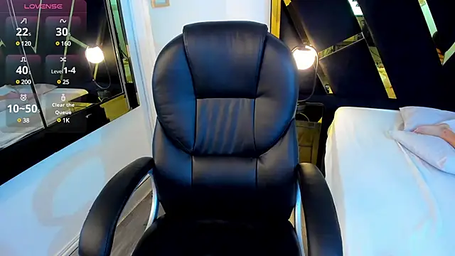 ninfomaria  online show from February 6, 2025, 12:11 am