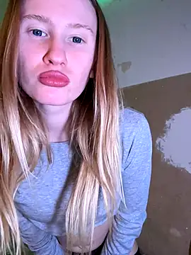 saint cat25 online show from December 14, 2025, 11:43 pm