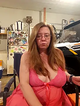 MsShelby40 online show from November 25, 2025, 11:48 pm