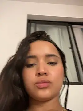 Snapshot of MollySanders___ chatting on January 28, 2025, 12:47 am MollySanders online show from January 28, 2025, 12:47 am
