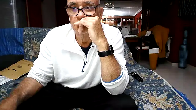 maduroguapo online show from March 7, 2026, 10:15 pm