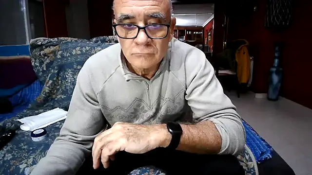 Snapshot of maduroguapo chatting on February 7, 2026, 8:39 pm maduroguapo online show from February 7, 2026, 8:39 pm