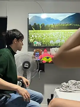 Snapshot of Alex_and_Fabian chatting on February 2, 2026, 5:06 am Alex and Fabian online show from February 2, 2026, 5:06 am