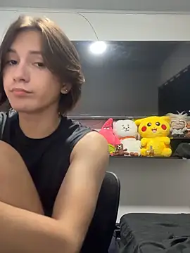 Snapshot of Alex_and_Fabian chatting on February 8, 2026, 6:00 am Alex and Fabian online show from February 8, 2026, 6:00 am