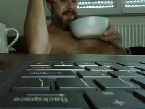 Snapshot of FROL83 chatting on July 12, 2026, 6:09 pm FROL83 online show from July 12, 2026, 6:09 pm