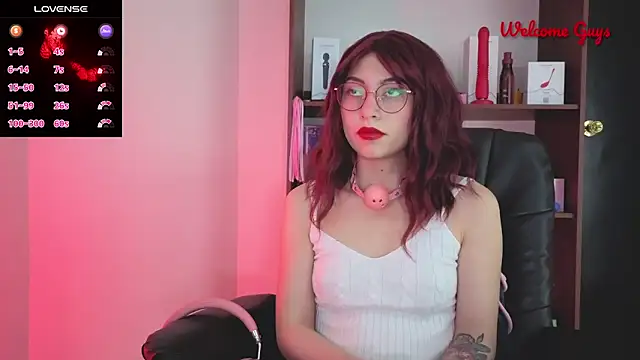 Snapshot of Celeste_Ford_18 chatting on February 14, 2026, 11:38 pm Celeste Ford 18 online show from February 14, 2026, 11:38 pm