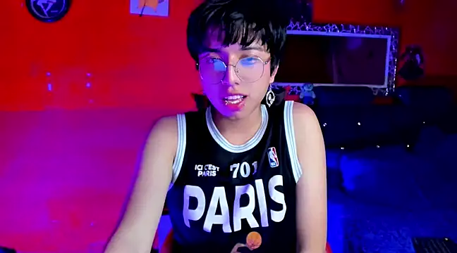 AnggelONfiree online show from February 7, 2025, 9:16 am