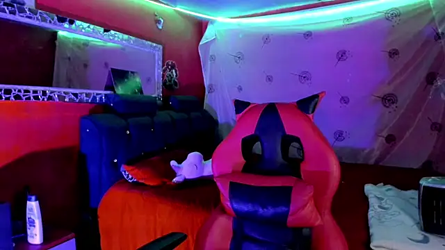 AnggelONfiree online show from September 12, 2025, 6:46 am