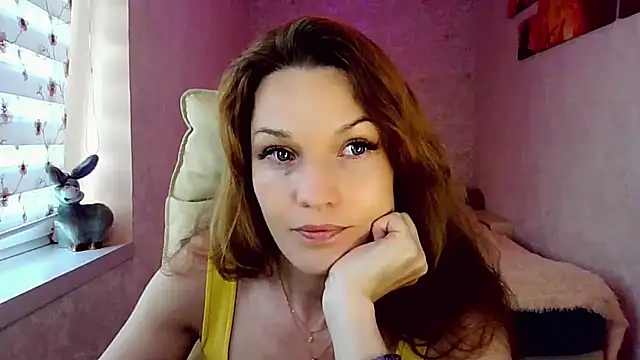 Snapshot of impossibleluna chatting on July 6, 2026, 3:58 pm impossibleluna online show from July 6, 2026, 3:58 pm