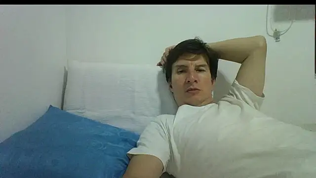 fieryloves online show from October 21, 2025, 11:37 pm