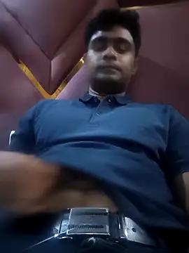 Snapshot of RKumar1994 chatting on November 17, 2025, 10:19 am RKumar1994 online show from November 17, 2025, 10:19 am