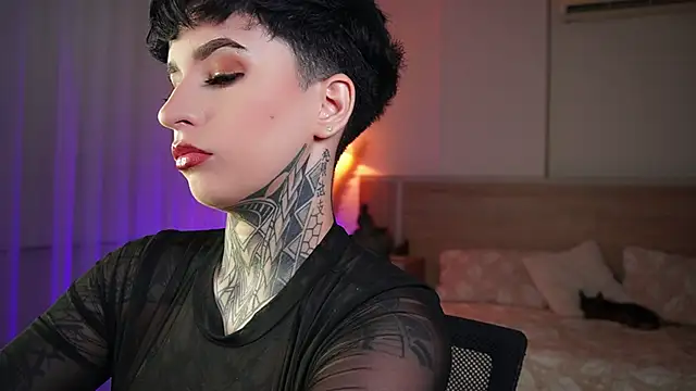 Snapshot of AliceShazaham_ chatting on September 12, 2025, 7:08 am AliceShazaham  online show from September 12, 2025, 7:08 am