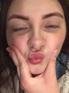 fairy365 online show from February 20, 2025, 7:41 pm