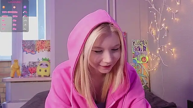 Snapshot of DaisyElmers chatting on October 29, 2025, 4:00 am DaisyElmers online show from October 29, 2025, 4:00 am