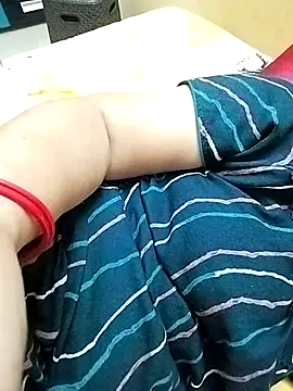 PayalSharmahot143 online show from October 29, 2025, 4:50 pm