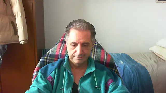 lliuk70mi online show from March 6, 2026, 2:23 pm