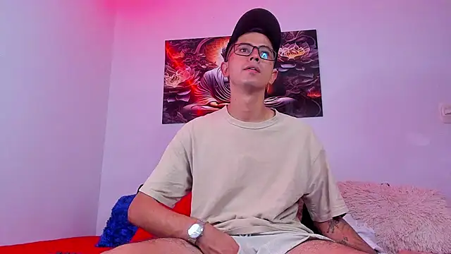 Snapshot of Ethan_Sai___ chatting on October 18, 2025, 4:14 am Ethan Sai online show from October 18, 2025, 4:14 am