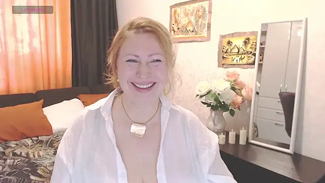 Snapshot of _Monika_sun_ chatting on April 7, 2026, 1:13 pm Monika sun online show from April 7, 2026, 1:13 pm