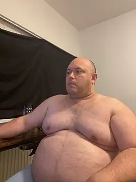 Snapshot of BigromeoXX chatting on March 29, 2026, 6:42 pm BigromeoXX online show from March 29, 2026, 6:42 pm