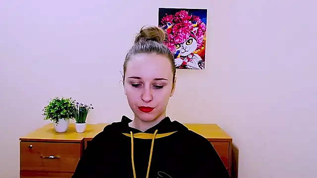 Snapshot of _Nicole_new chatting on January 13, 2025, 4:19 pm Nicole new online show from January 13, 2025, 4:19 pm