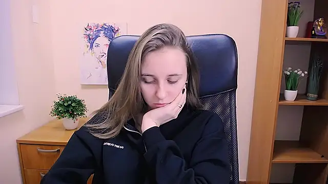 Snapshot of _Nicole_new chatting on January 24, 2025, 7:19 am Nicole new online show from January 24, 2025, 7:19 am