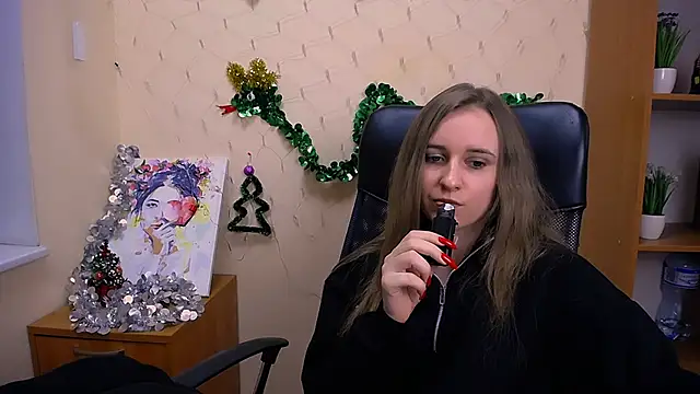 Snapshot of _Nicole_new chatting on December 24, 2024, 3:26 pm Nicole new online show from December 24, 2024, 3:26 pm