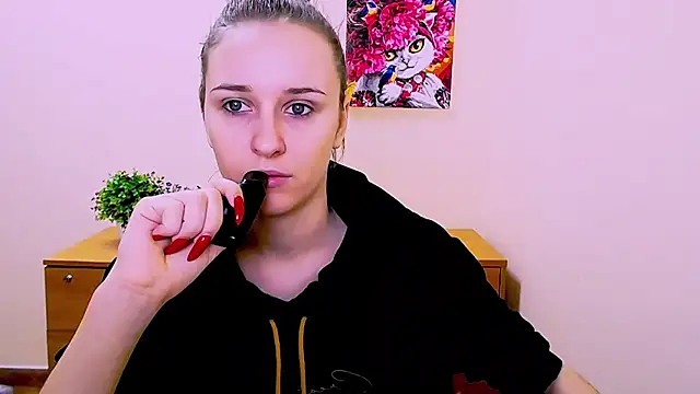 Snapshot of _Nicole_new chatting on January 13, 2025, 1:17 pm Nicole new online show from January 13, 2025, 1:17 pm