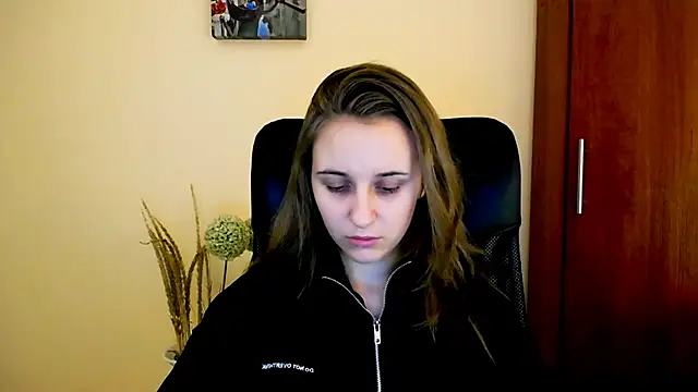 Snapshot of _Nicole_new chatting on January 6, 2025, 4:13 pm Nicole new online show from January 6, 2025, 4:13 pm